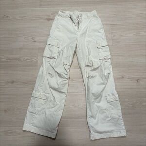 Wild Fable Wide Leg Relaxed‎ Fit Cargo Pants: Size SM, Cream Color, Viral Style